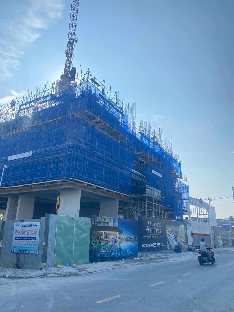 Toàn cảnh công trường Fenica Dĩ An tháng 10/2026